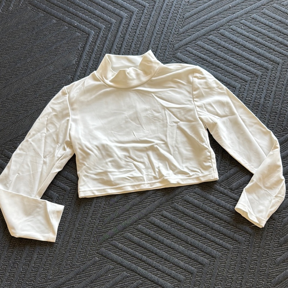 7/8 White Long Sleeve CHEERLEADING Crop Top
